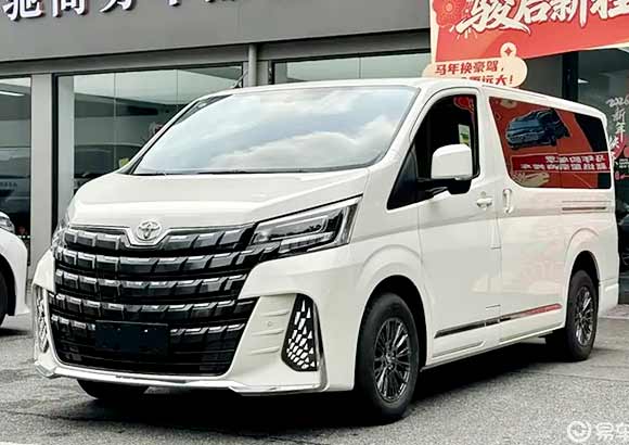 丰田海狮七座商务车，大空间大动力进口款式
