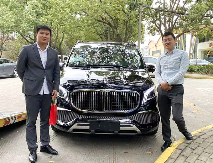 送车上门交车上海静安郭总奔驰平顶威霆