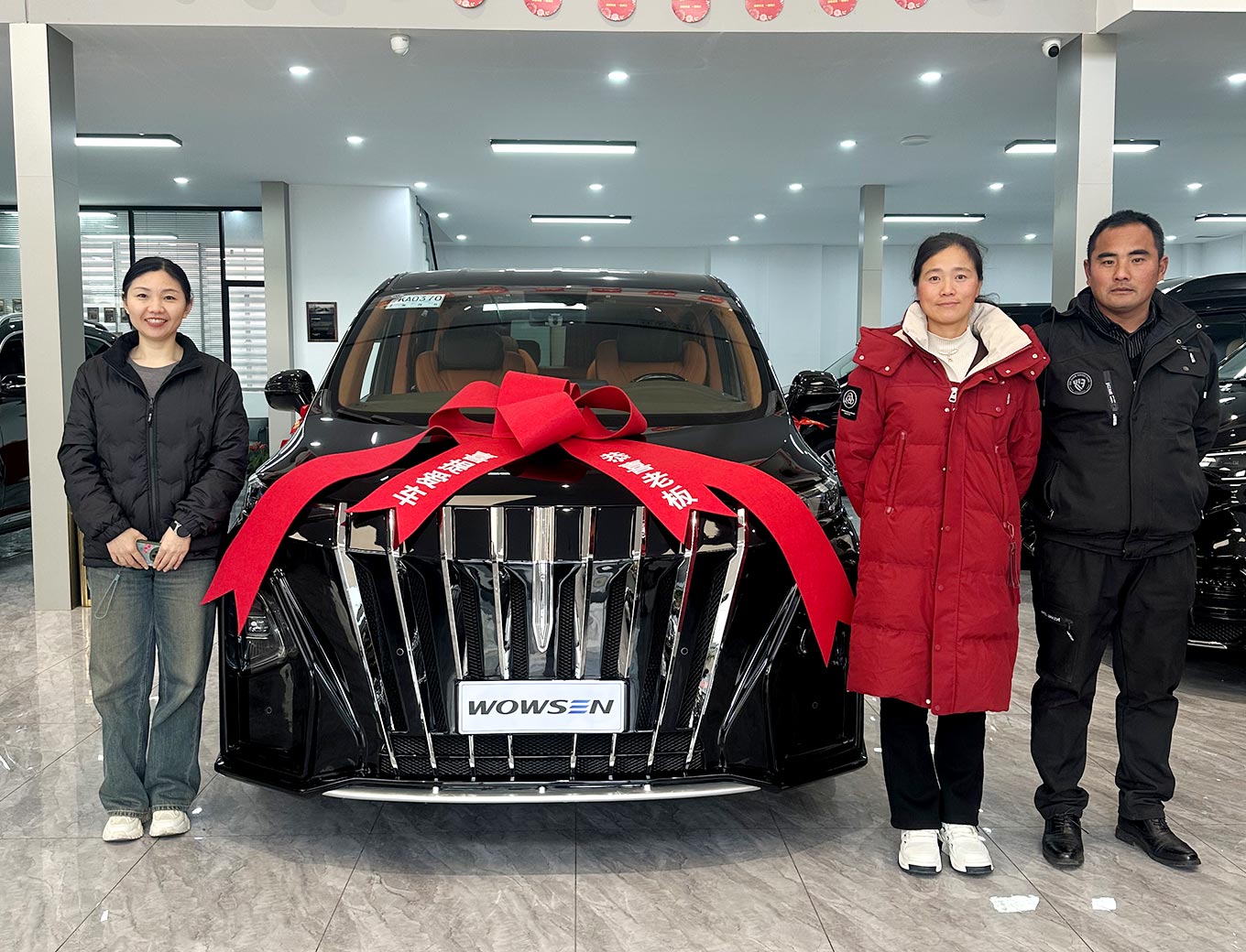 恭喜王总喜提沃森威尔纵横家商务车